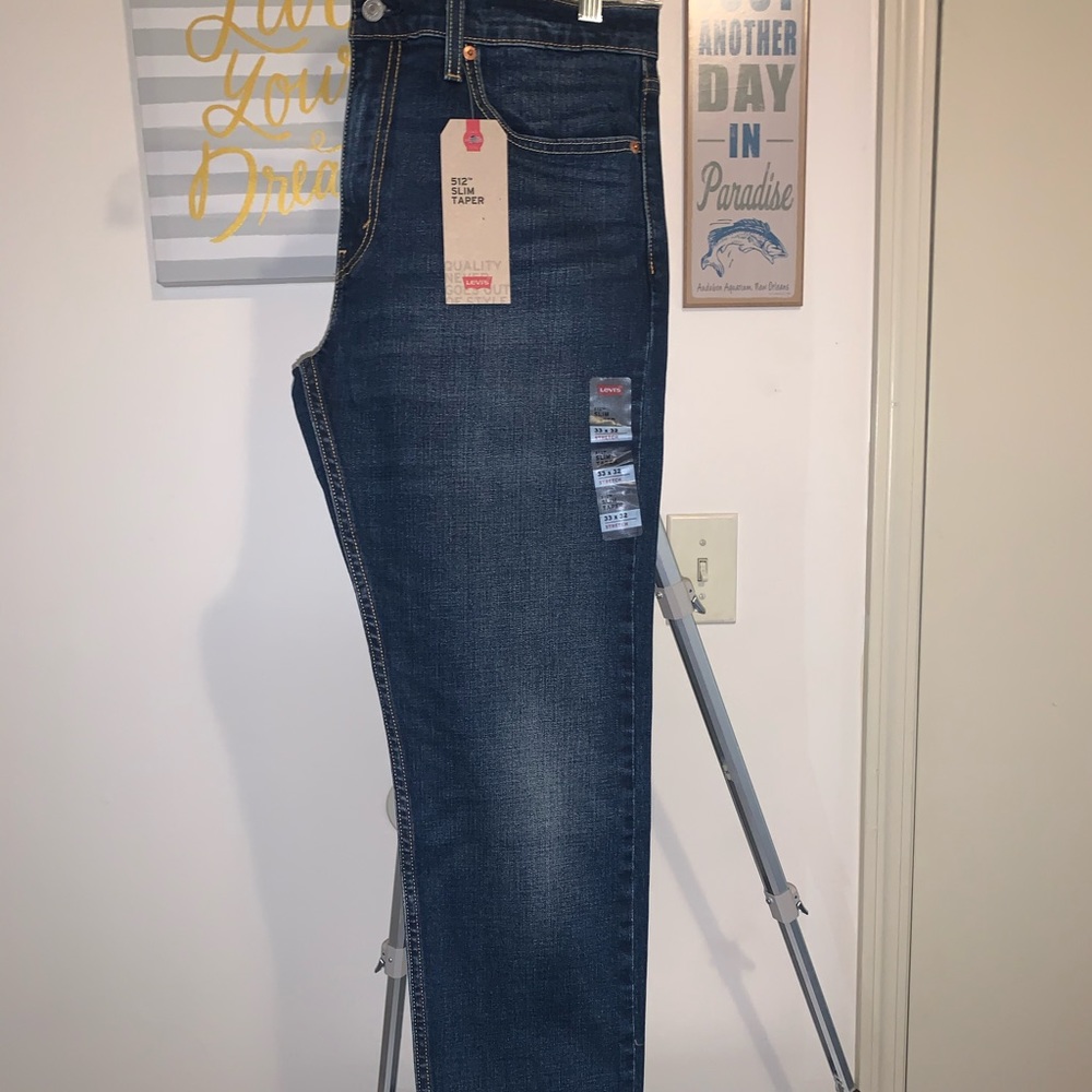 Levi’s Slim Taper 512